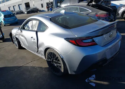 2024 Toyota Gr86 Premium из США, поврежденный, VIN JF1ZNBE19R9753174